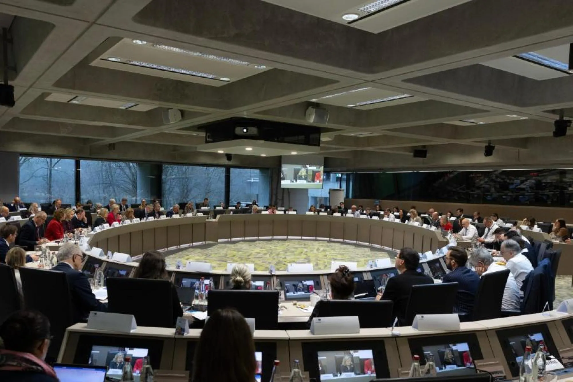 EIB Group: new 100bn for Europe's technological independence